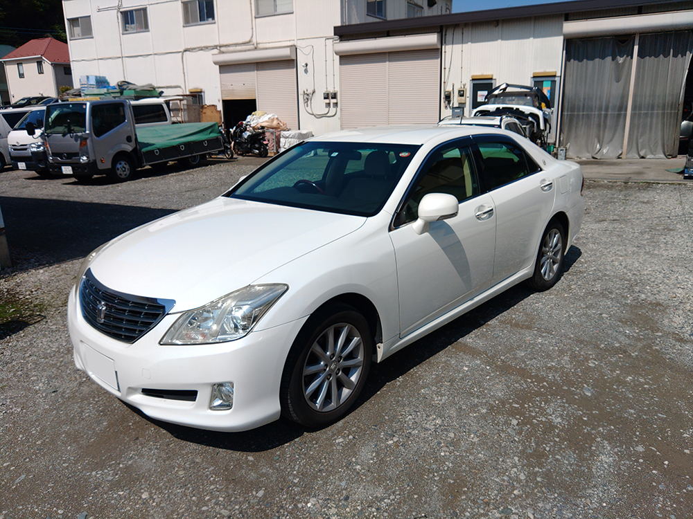 中古車情報：トヨタクラウンロイヤルサルーン